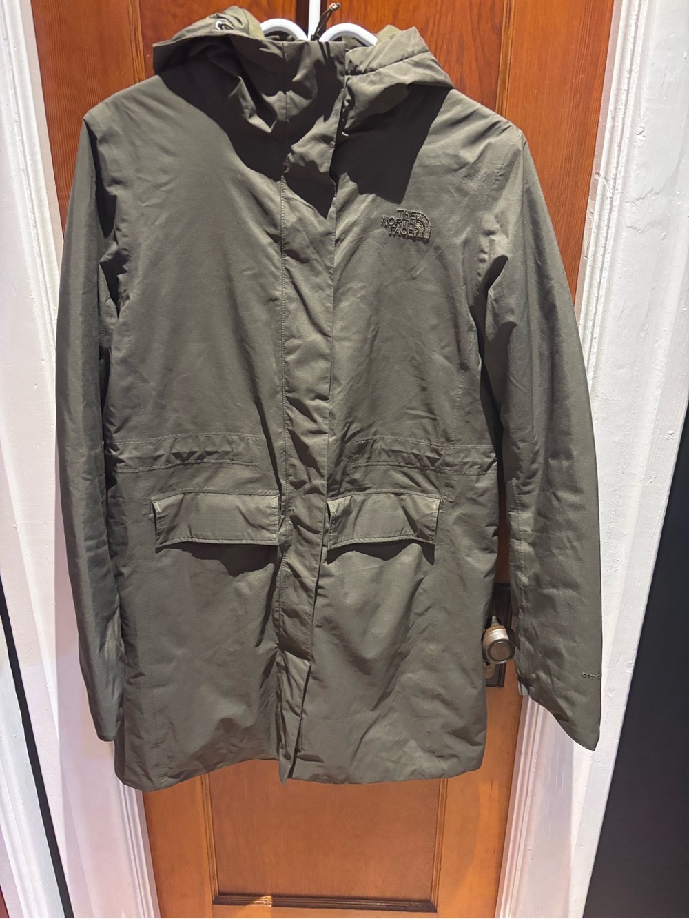 The North Face Olive city breeze insulated parka size medium
